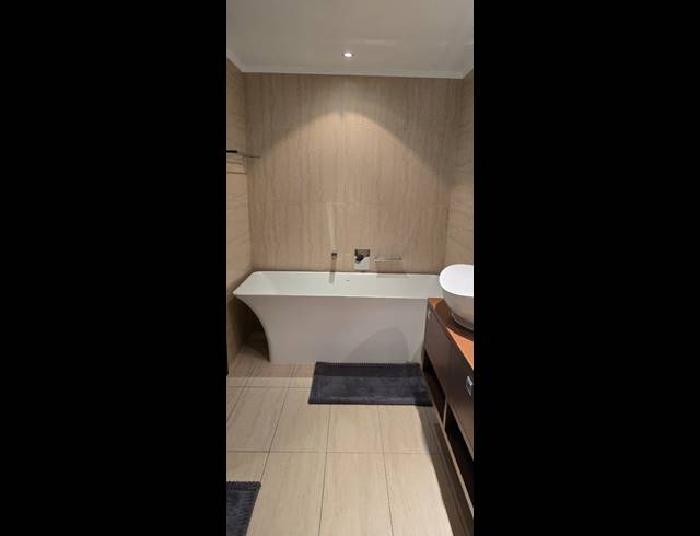 2 BEDROOM APARTMENT TO LET IN CAPE TOWN CITY CENTRE